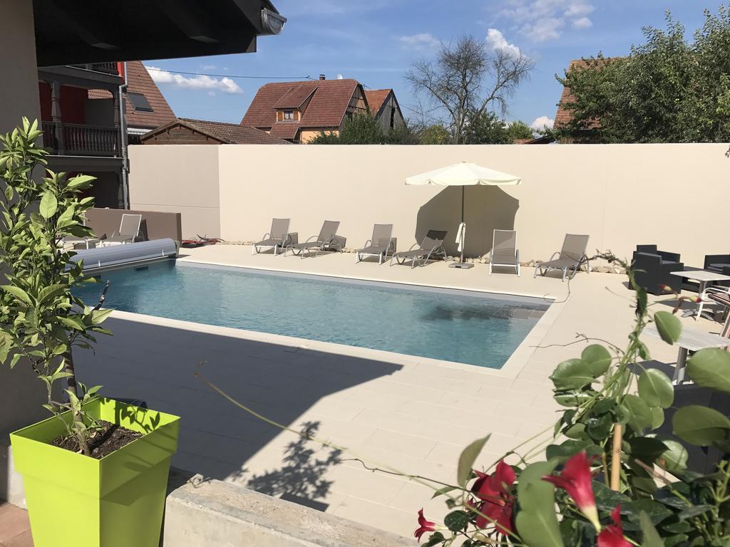 Au Soleil, Hotel Restaurant & Spa Valff Luaran gambar
